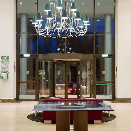 Zentral Rey Pelayo Hotel