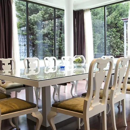 Hotel Zentral Rey Pelayo 4*