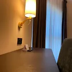 Zentral Rey Pelayo 4* Gijón