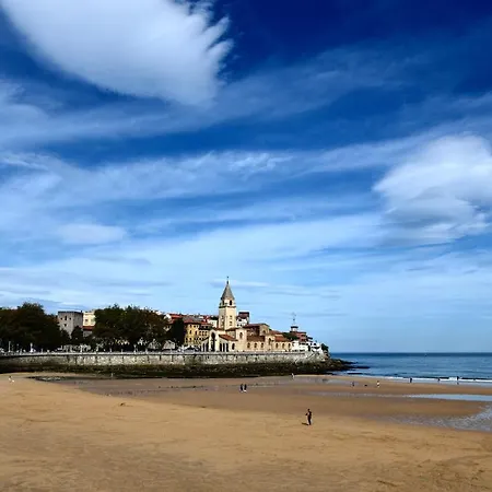 Zentral Rey Pelayo Hotel Gijón