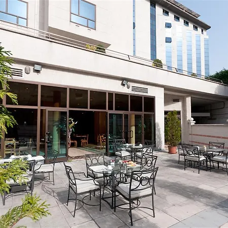 Zentral Rey Pelayo Hotell