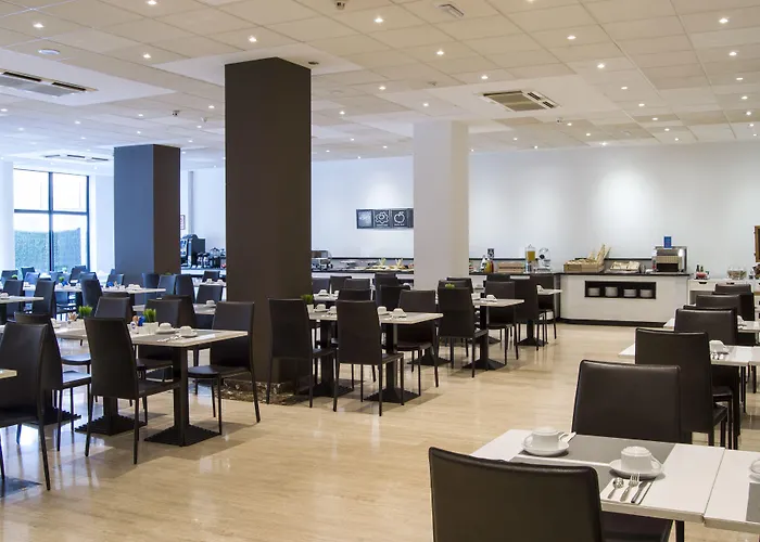 Zentral Rey Pelayo خيخون