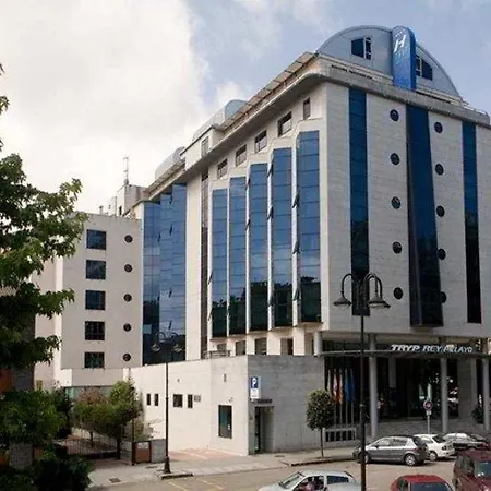 Hotel Zentral Rey Pelayo