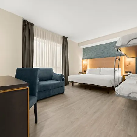 Zentral Rey Pelayo 4* Gijón