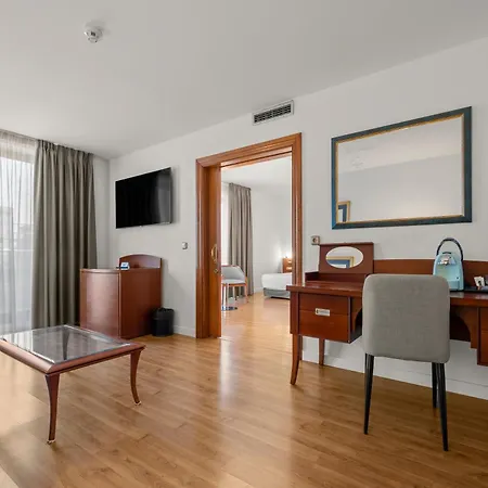 Zentral Rey Pelayo Hotel 4*