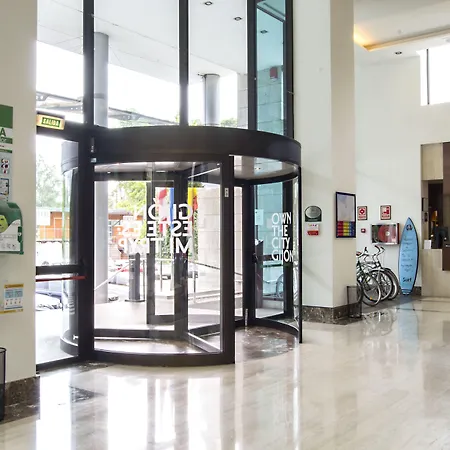 Hotel Zentral Rey Pelayo